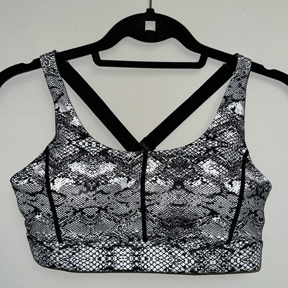 ZYIA Light n Tight Sports Bra, Metallic Cobra Snake Print X Back Straps, B&W, L - Picture 2 of 7